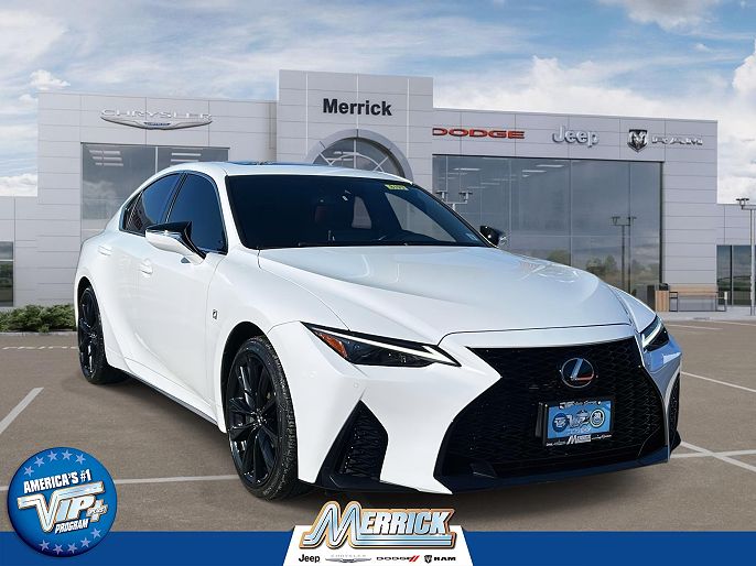 2023 Lexus IS