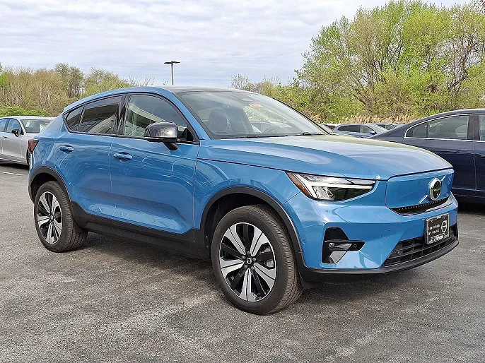 2023 Volvo C40