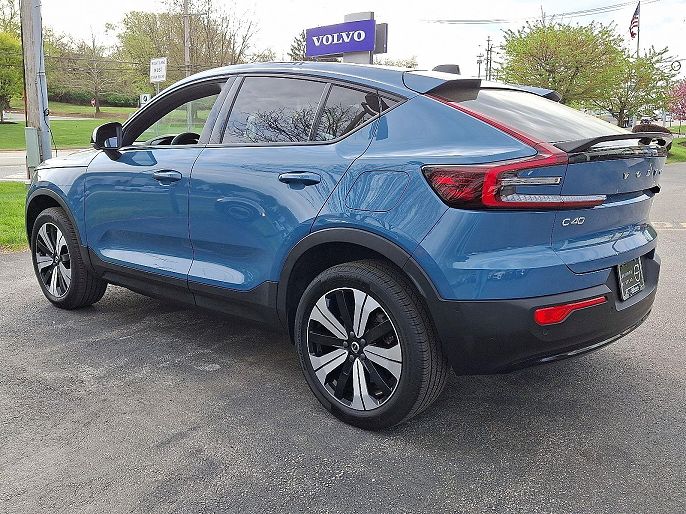 2023 Volvo C40