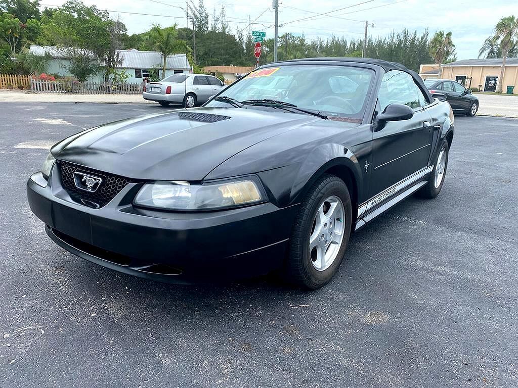 2002 Ford Mustang null image 2