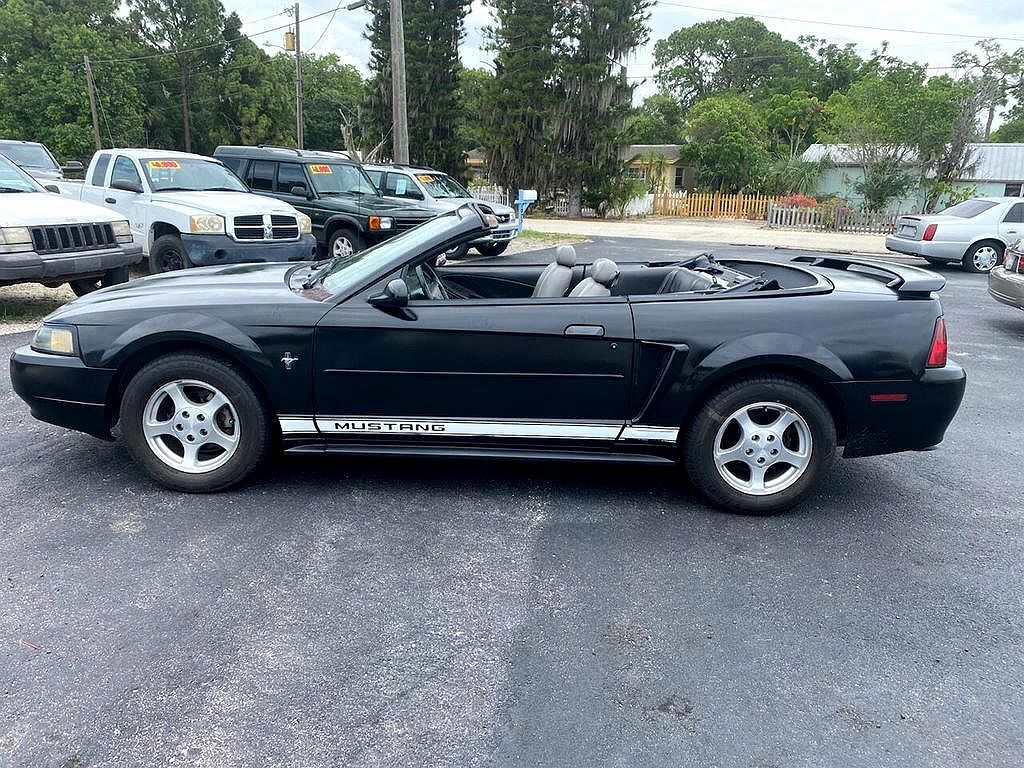 2002 Ford Mustang null image 5