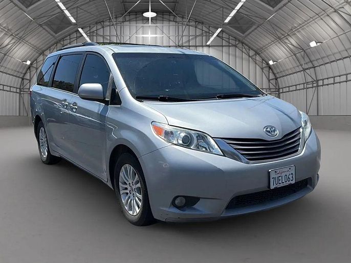 2016 Toyota Sienna