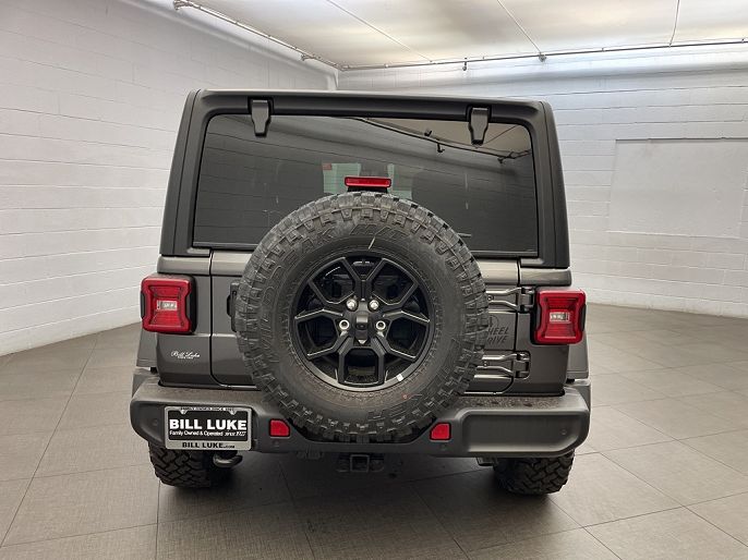 2025 Jeep Wrangler
