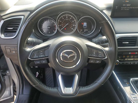 2023 Mazda CX-9 Touring photo 2