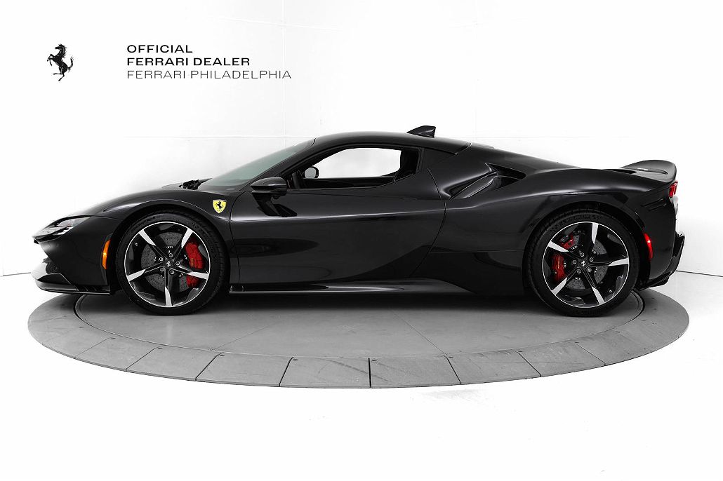 2022 Ferrari SF90 Stradale image 3