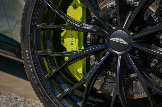 2023 Aston Martin V8 Vantage