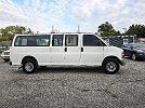 2000 Chevrolet Express 3500 image 4