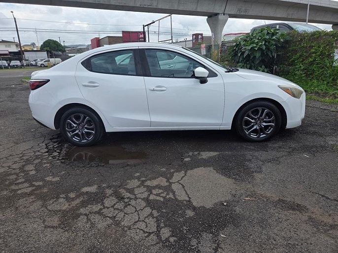 2019 Toyota Yaris