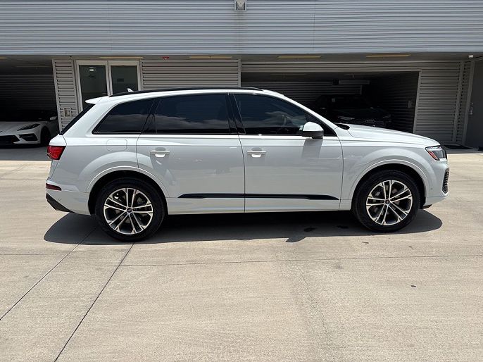 2025 Audi Q7
