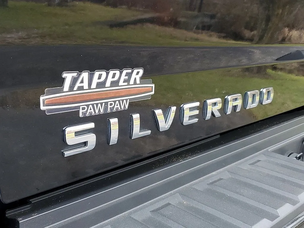 2015 Chevrolet Silverado 2500HD High Country image 5