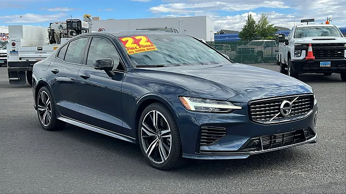 2022 Volvo S60