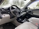 2014 Toyota RAV4 EV image 7
