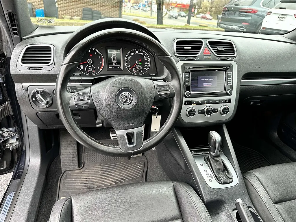 2013 Volkswagen Eos Komfort image 1