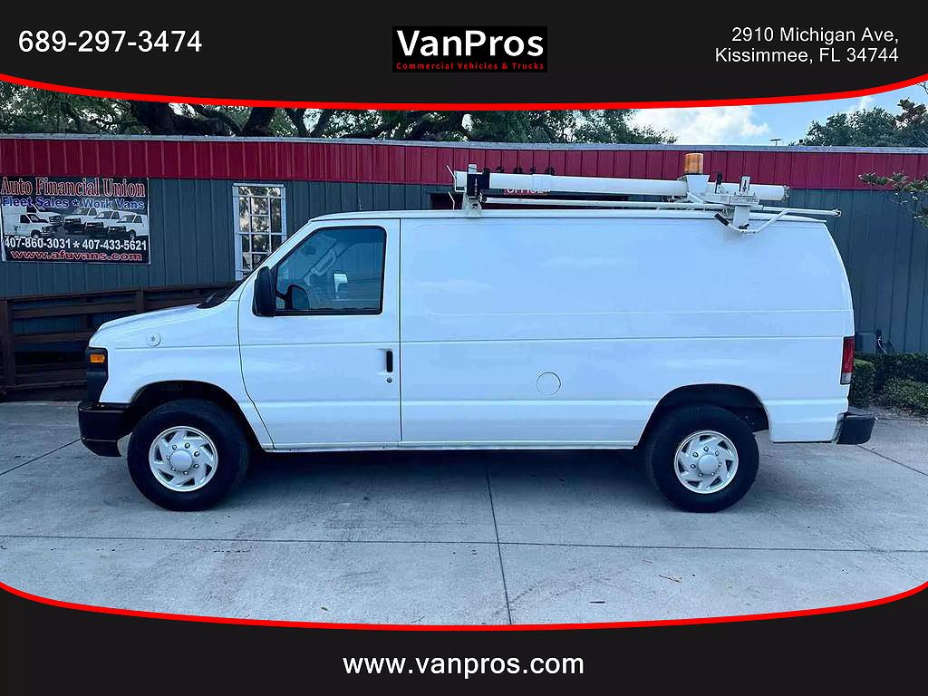 2010 Ford Econoline E-250 image 1