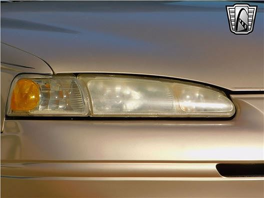 1997 Ford Thunderbird LX image 5