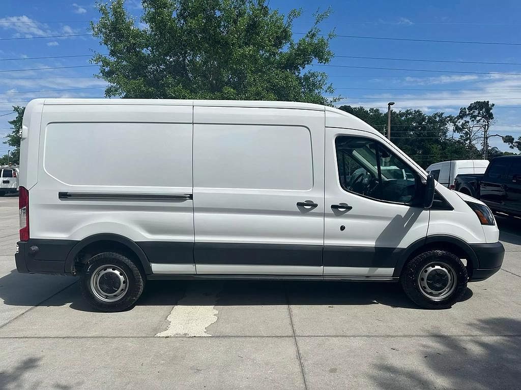 2018 Ford Transit null image 4