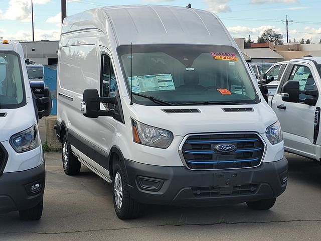 2023 Ford E-Transit