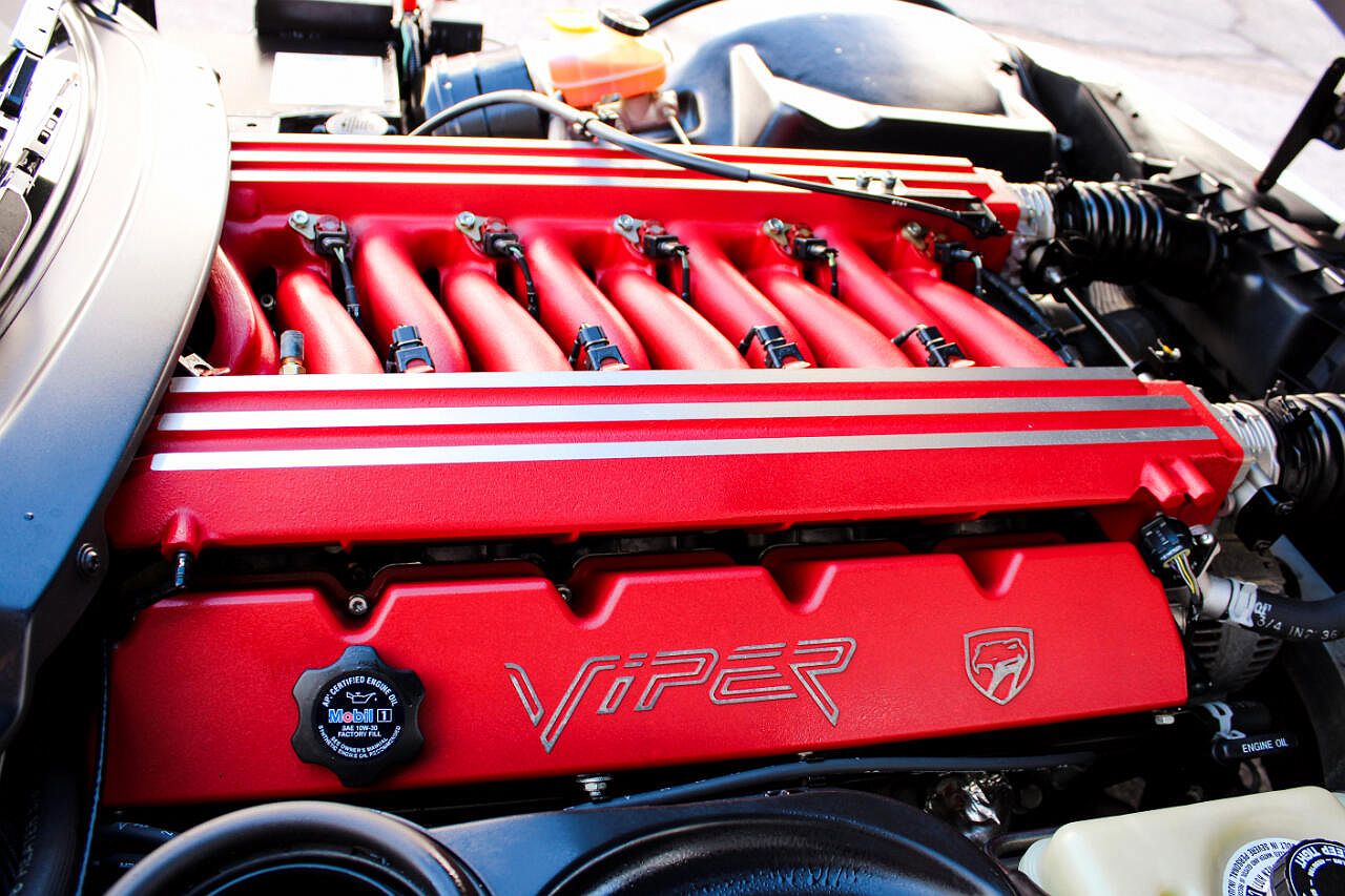 1997 Dodge Viper GTS image 43