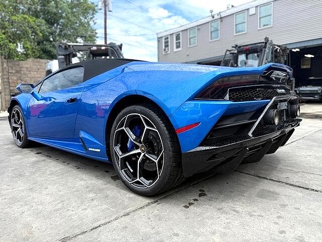 2024 Lamborghini Huracan