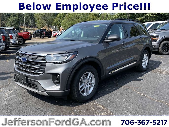 2025 Ford Explorer