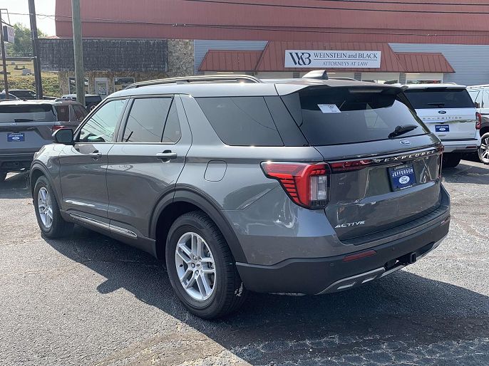 2025 Ford Explorer