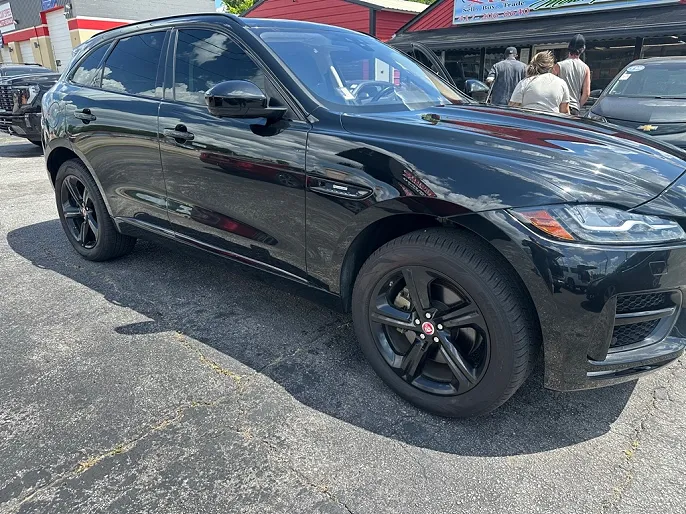 2019 Jaguar F-Pace
