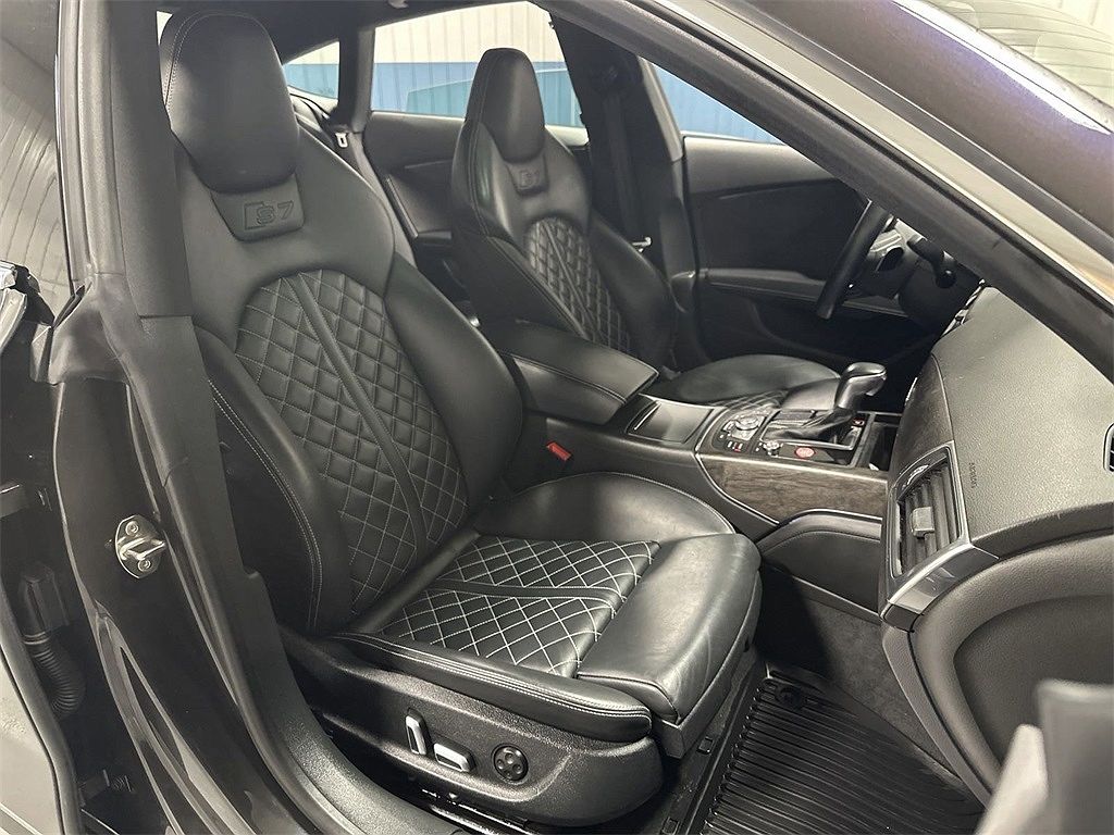 2017 Audi S7 Prestige image 30