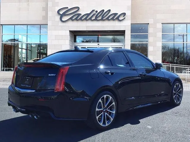 2018 Cadillac ATS V image 2