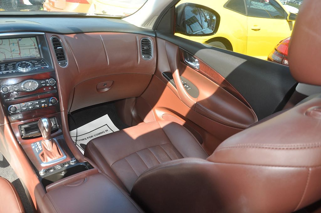 2010 Infiniti EX35