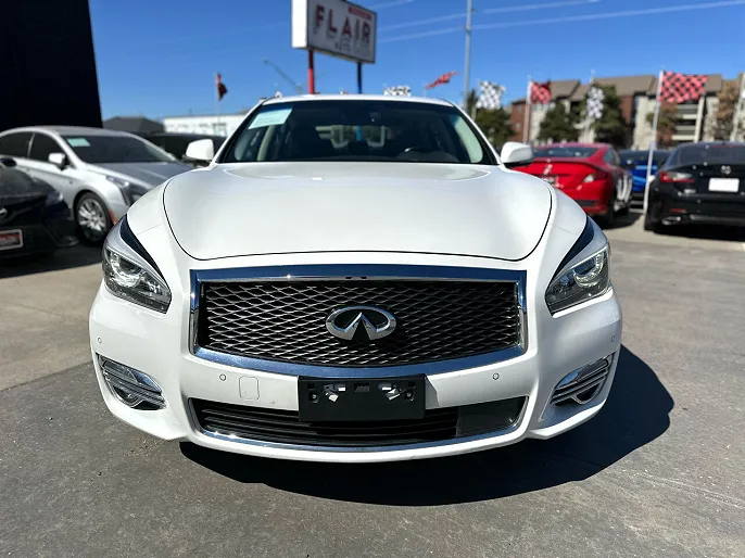 2015 Infiniti Q70