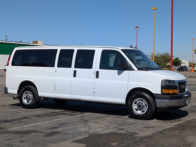 2018 GMC Savana