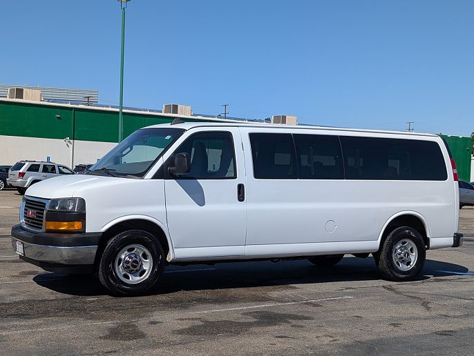 2018 GMC Savana