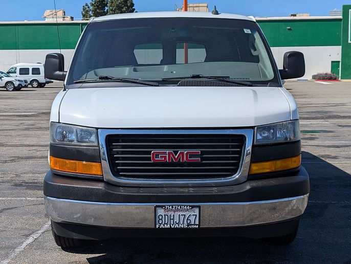 2018 GMC Savana
