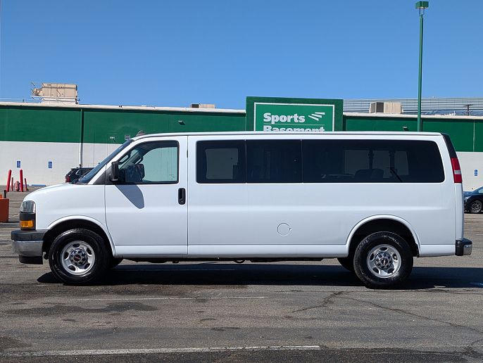2018 GMC Savana