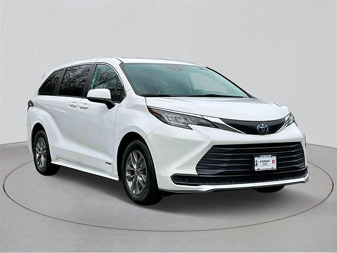 2021 Toyota Sienna
