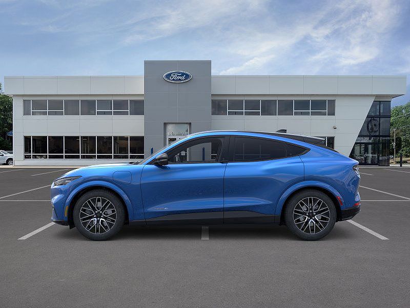 2025 Ford Mustang Mach-E