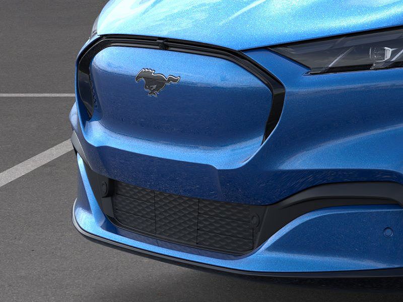 2025 Ford Mustang Mach-E