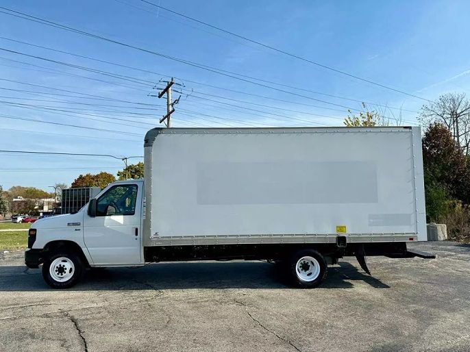2016 Ford Econoline