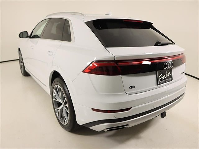 2025 Audi Q8
