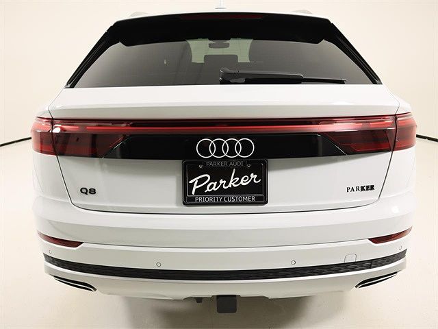 2025 Audi Q8