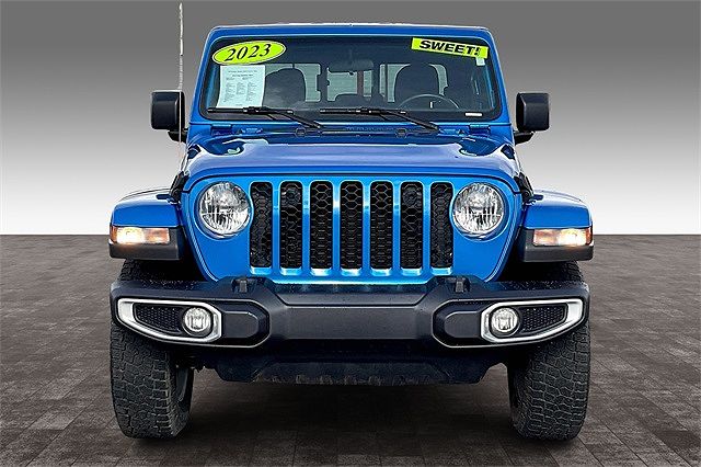 2023 Jeep Gladiator