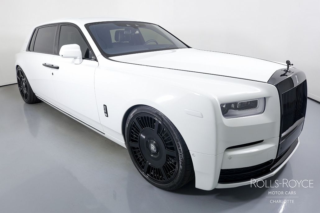 2022 Rolls-Royce Phantom EWB image 5