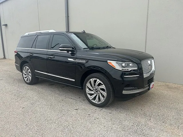2023 Lincoln Navigator