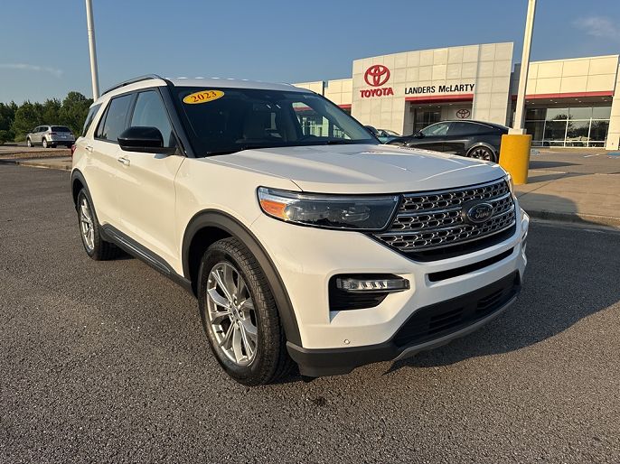 2023 Ford Explorer