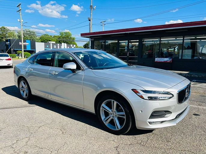 2018 Volvo S90