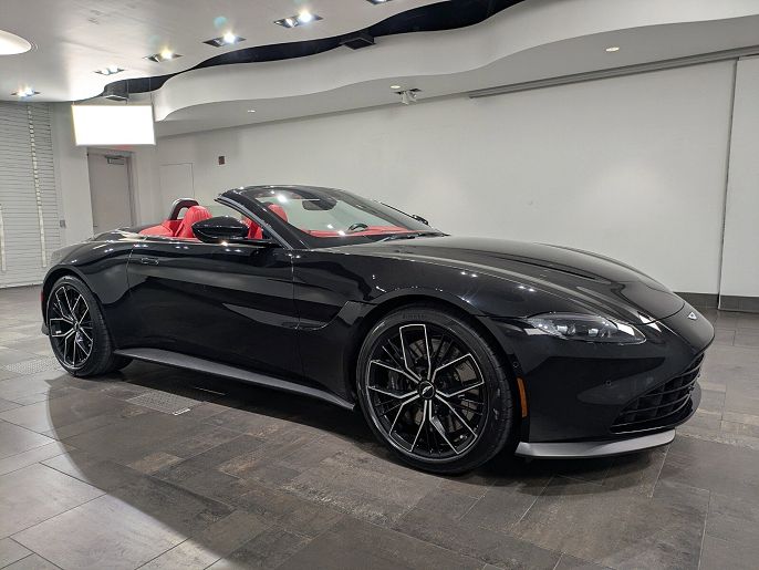 2021 Aston Martin V8 Vantage