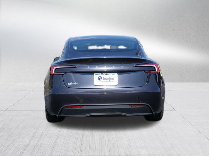 2025 Tesla Model 3