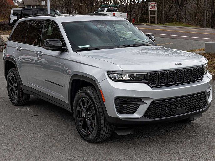 2025 Jeep Grand Cherokee