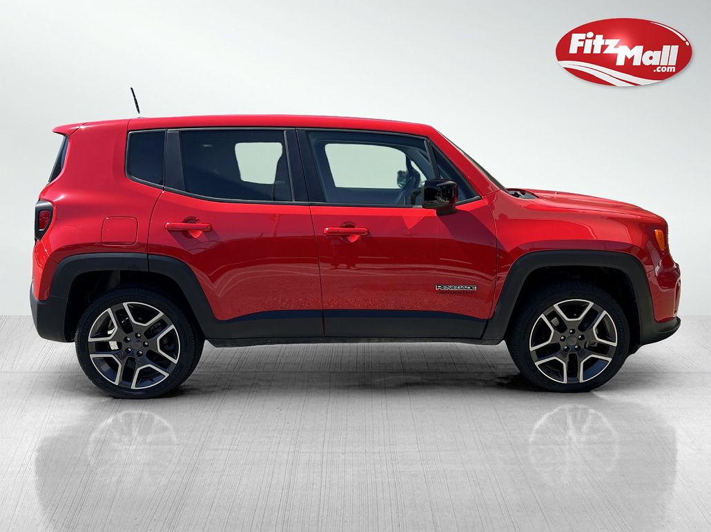 2020 Jeep Renegade Jeepster image 4