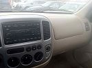 2004 Ford Escape Limited image 11
